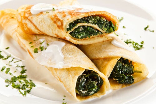 Crepes de espinacas y jamón york: receta fácil y rápida