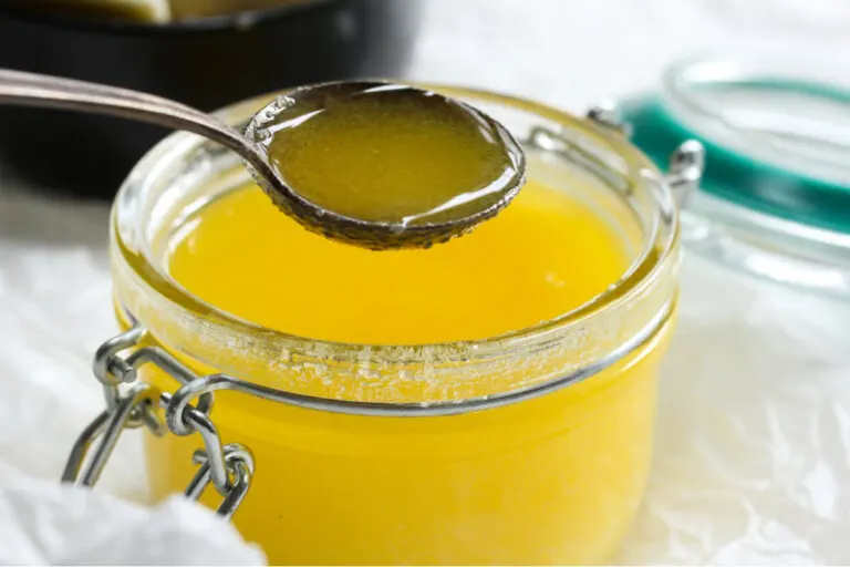 ¿Qué es el ghee y cómo se usa en la cocina?