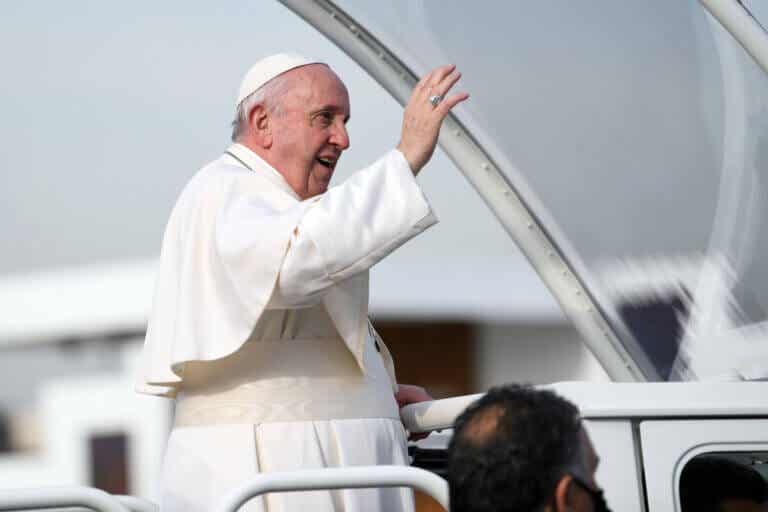 Qué es la estenosis diverticular del colon, la enfermedad que afecta al Papa Francisco