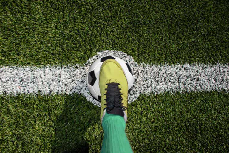 ¿Cómo elegir bien las botas de fútbol para evitar lesiones?