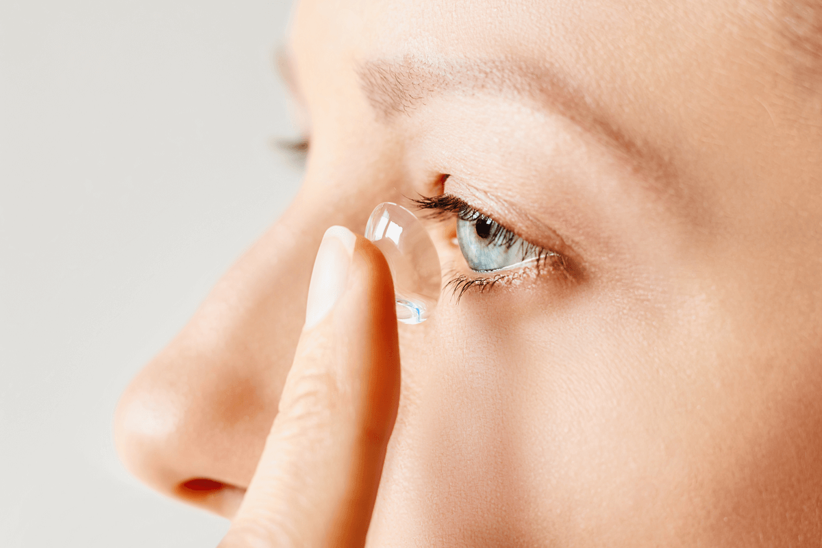 Lentilles de contact : types et objectifs.