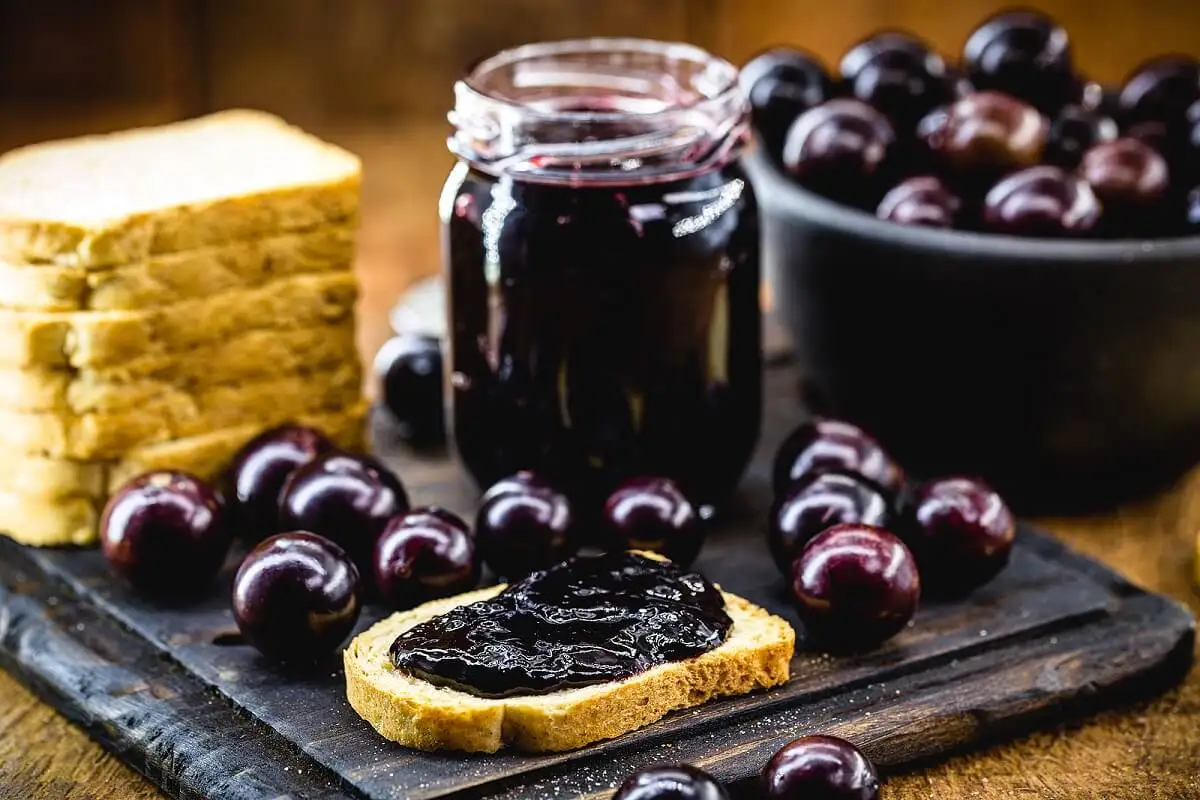 Mermelada de uva casera