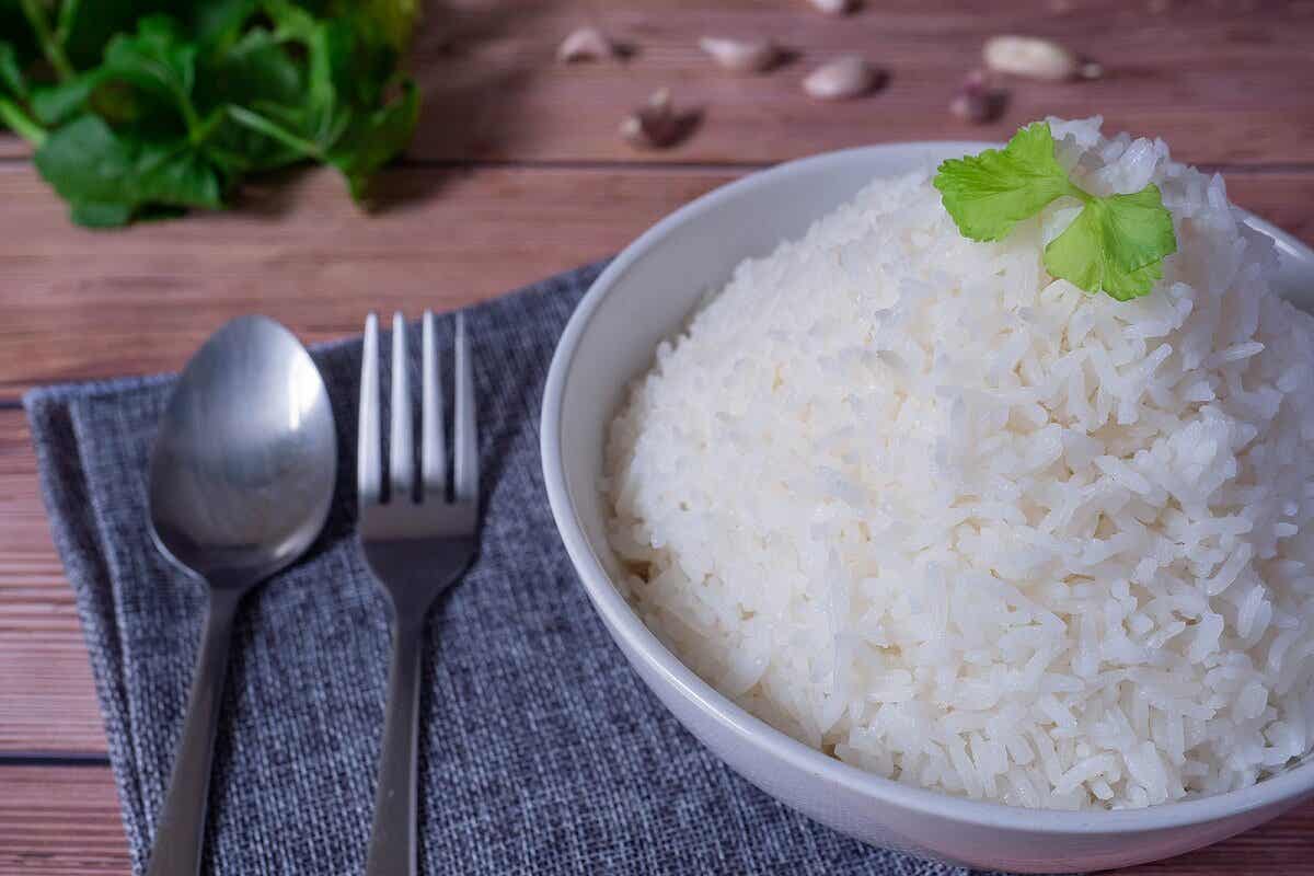 Valkoinen riisi.