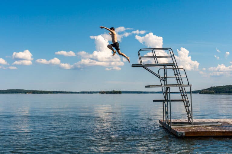 5 beneficios de practicar natación de cara al verano
