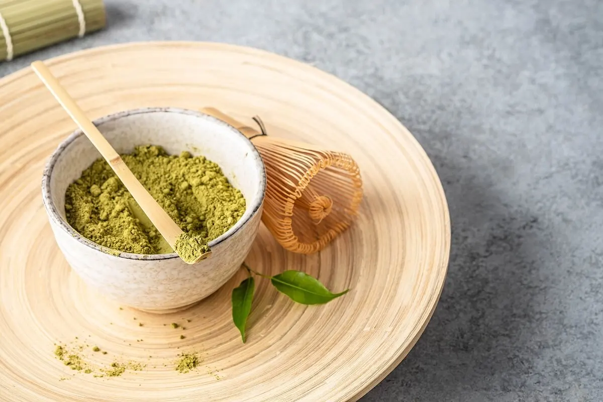 Benefícios do chá verde para a pele e o cabelo