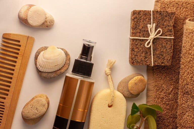 Champú con cafeína: usos, beneficios y preparación en casa