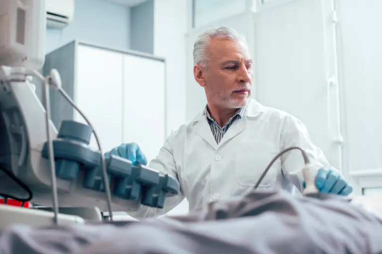 ¿Qué es una ecografía testicular y cuándo es necesaria?