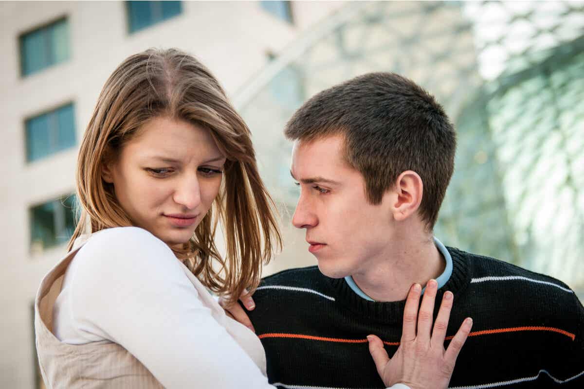 5 señales de posible violencia en las parejas adolescentes.