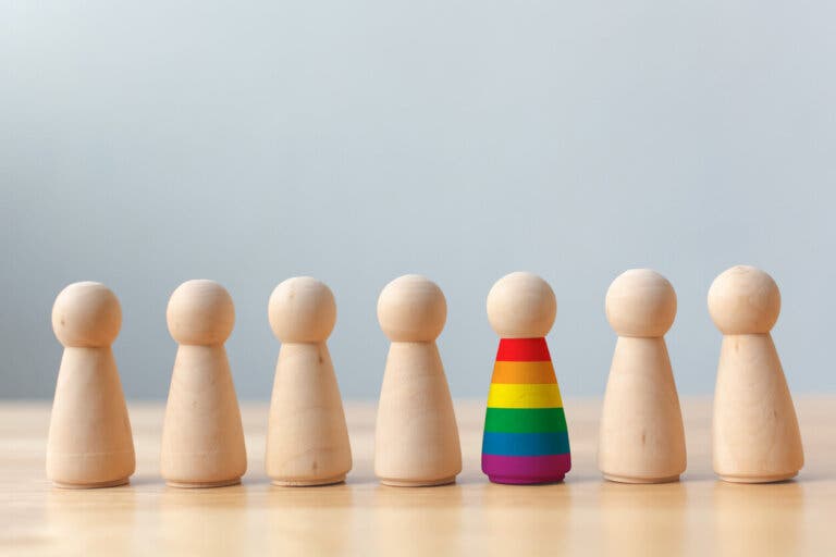 ¿Qué es la homofobia internalizada?