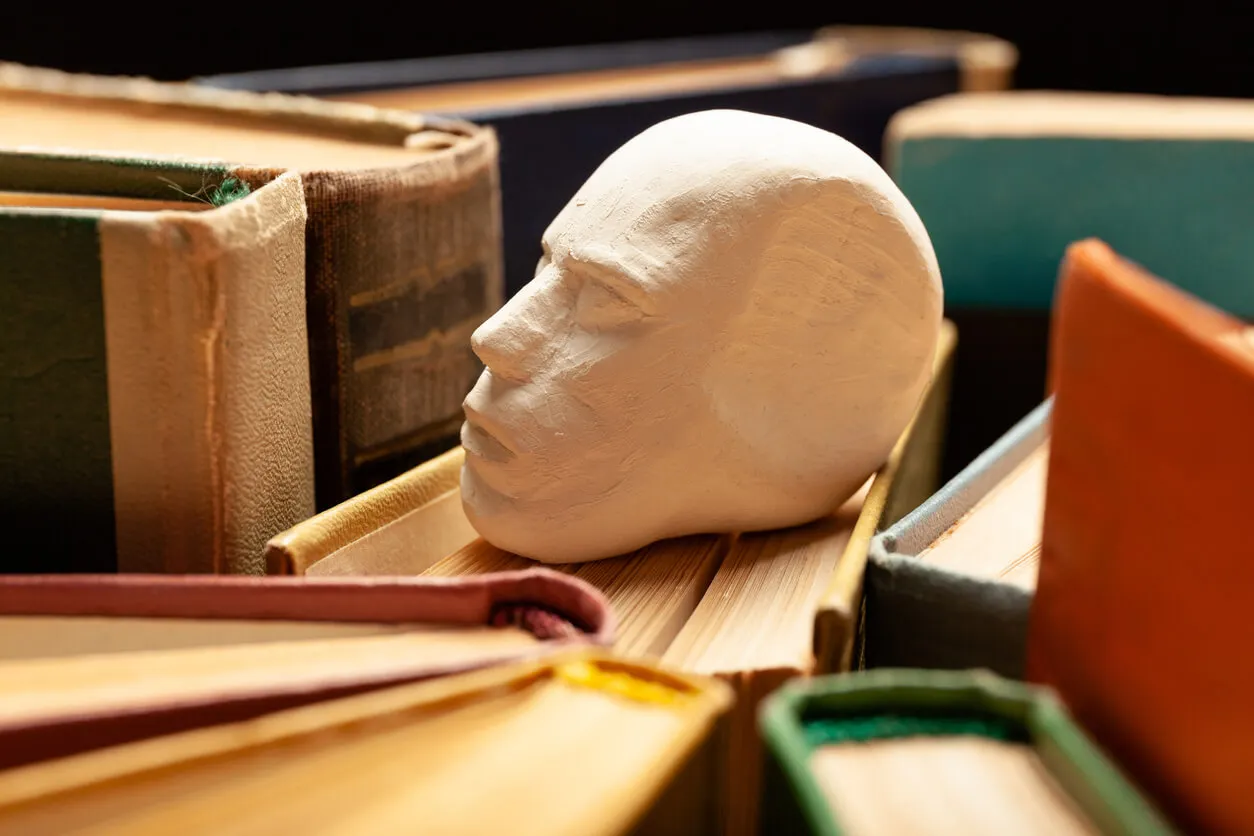 Tsundoku: trend dekorowania książkami