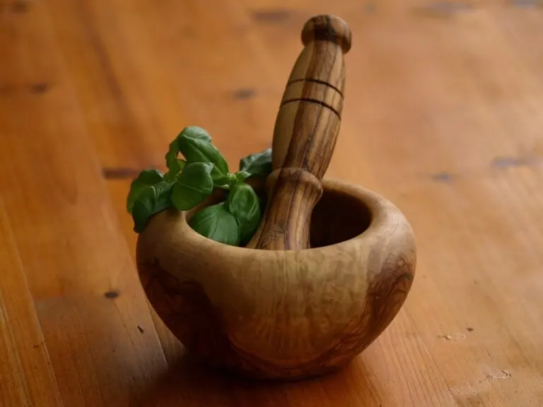 Mortero de cocina: usos, características y recetas