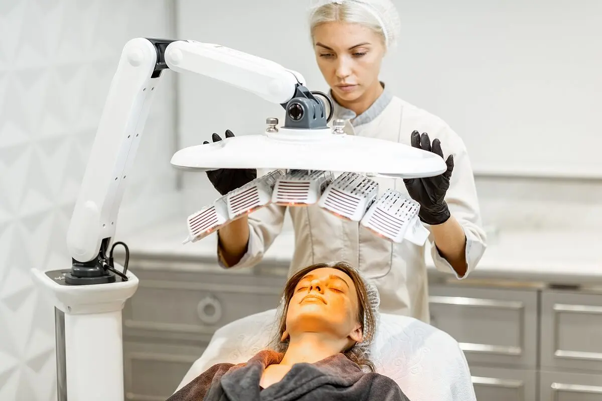 Beneficios y ventajas de la fototerapia LED