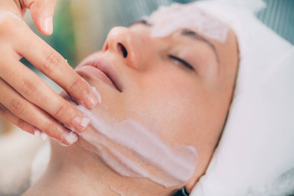 Depilación facial: todo lo que debes saber