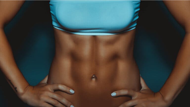 5 formas de entrenar tus abdominales sin complicarte