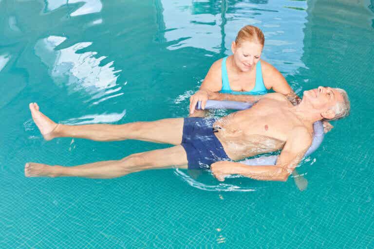 What is the Halliwick method in aquatic therapy?