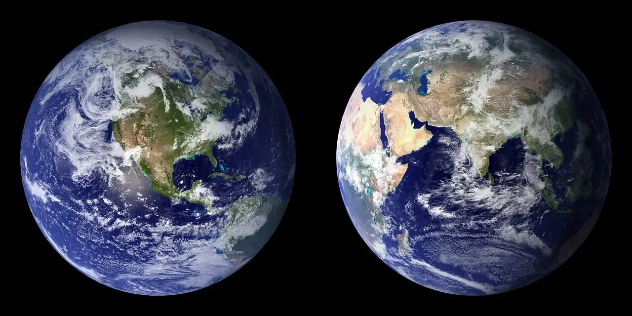 Aristóteles aporta la esfericidad de la Tierra.