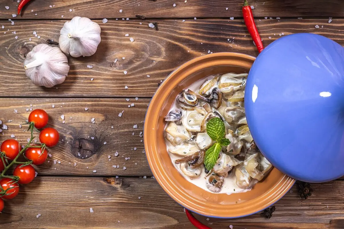 Sauce aux champignons.
