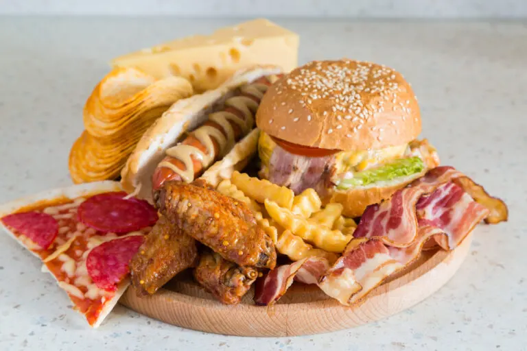 5 alimentos que aumentan el colesterol malo