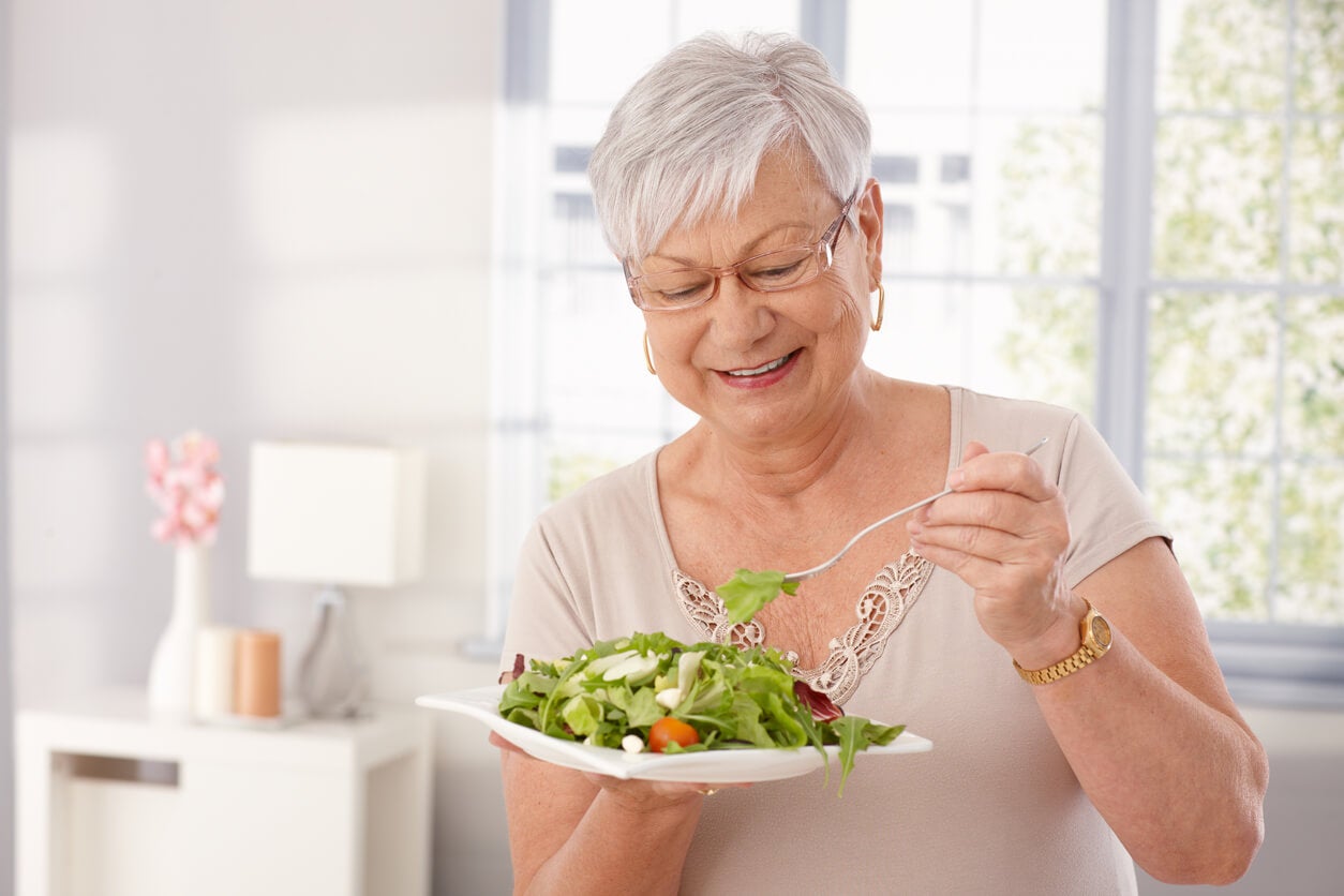 6 consejos de alimentación saludable para adultos mayores.