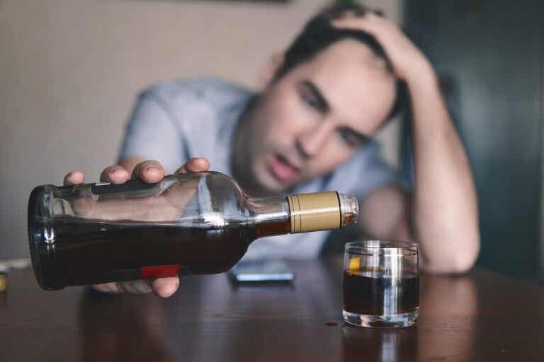 ¿Qué es la alcohorexia?