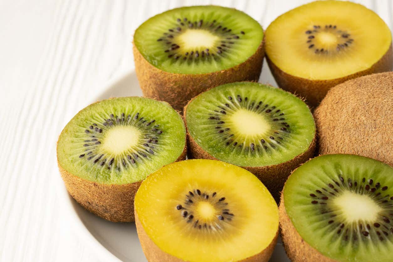 Kiwi-verde-amarillo