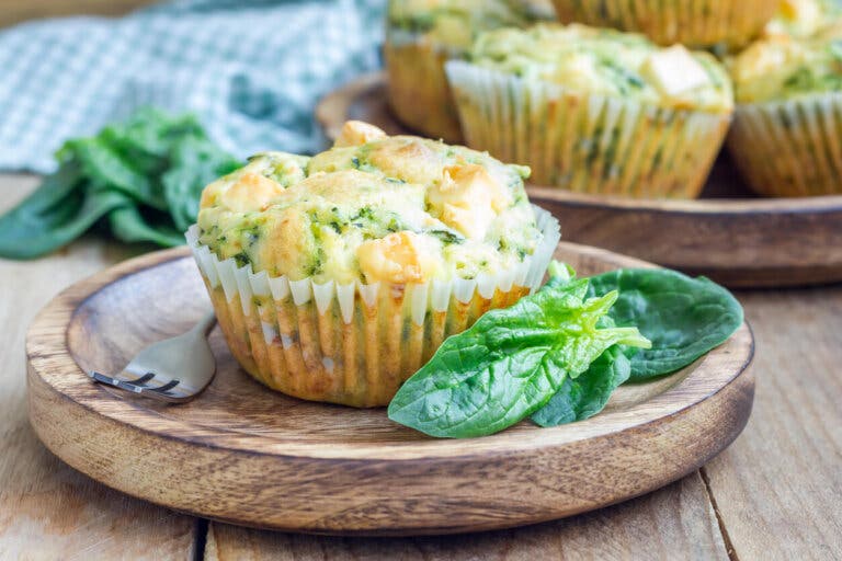 2 formas de preparar muffins de espinaca
