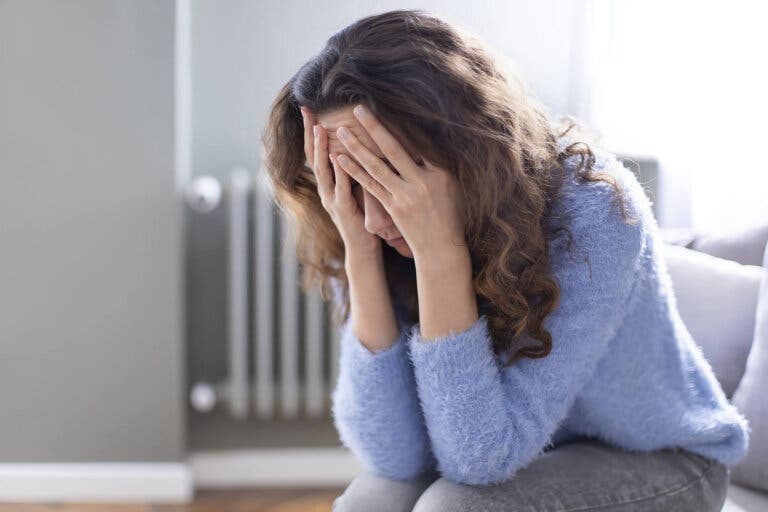 ¿Qué son los sentimientos encontrados y cómo podemos gestionarlos?