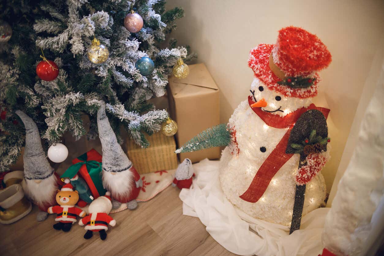 Ideas para decorar la casa en Navidad con muñecos de nieve.