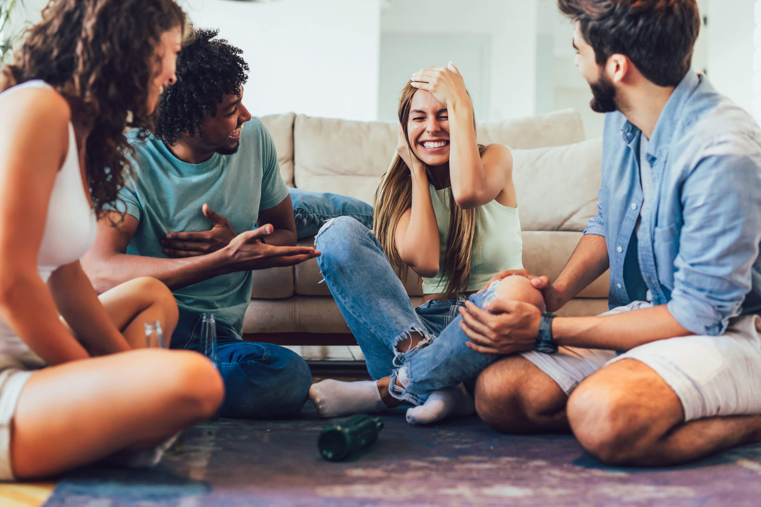 Soñar con amigos implica querer diversión