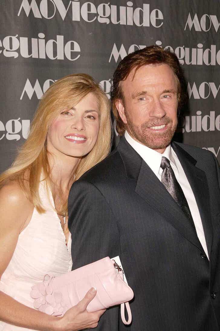 Chuck Norris y su esposa