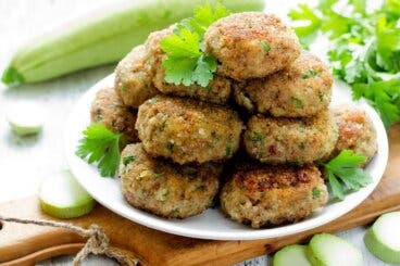 Fácil receta de albóndigas vegetarianas de calabacín