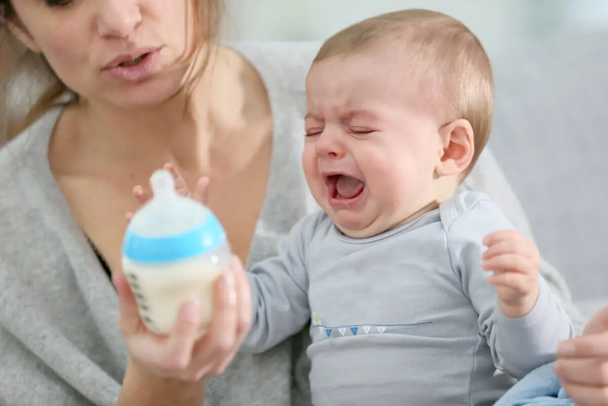 pleurs inconsolables chez un bébé