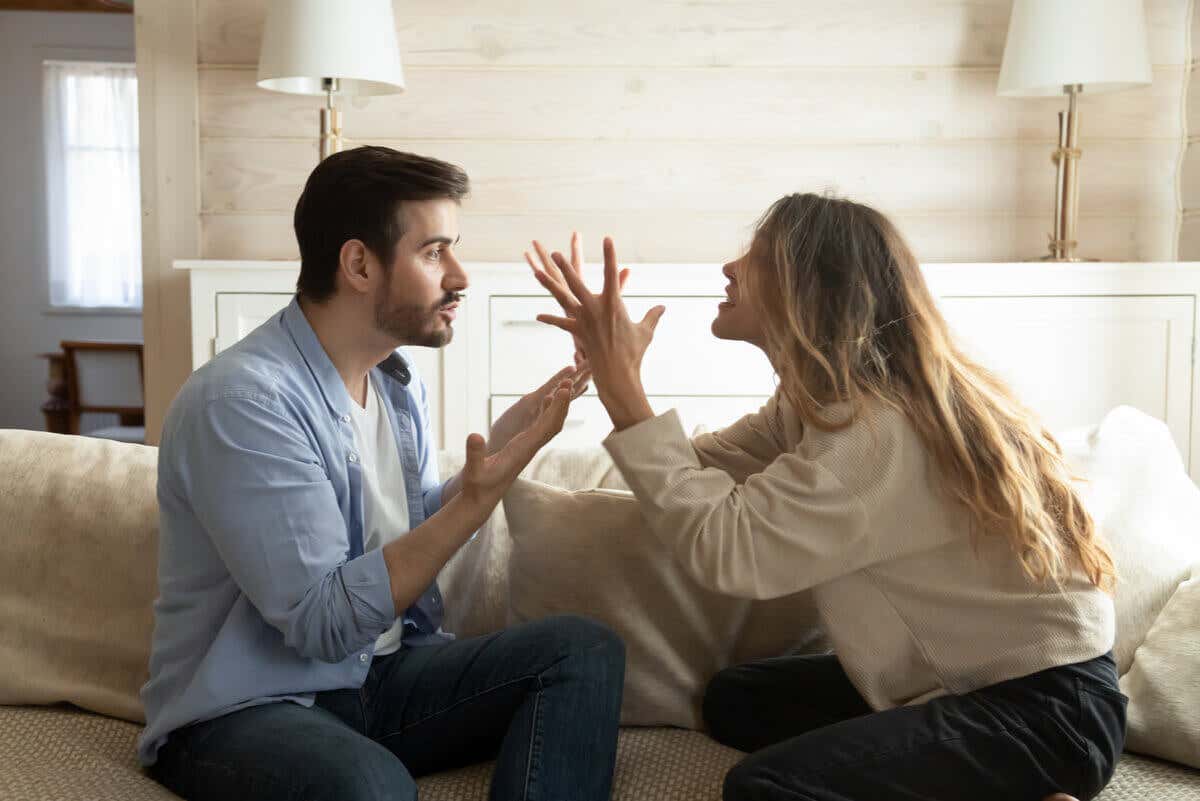 El abuso verbal en las discusiones de pareja