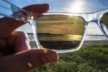 11 ventajas y desventajas de los lentes de sol polarizados - Mejor con Salud