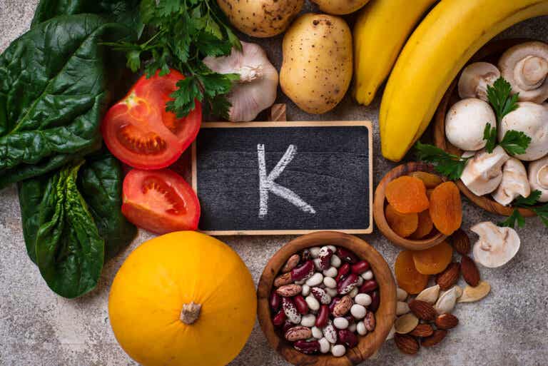 How does potassium help lower blood pressure?