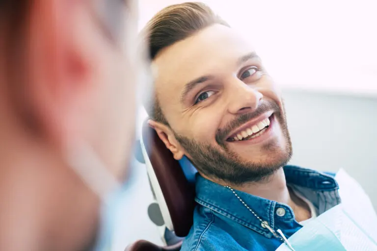 9 beneficios de visitar al dentista periódicamente