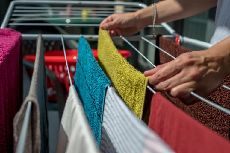 ¿Dónde tender la ropa en una casa sin espacio?