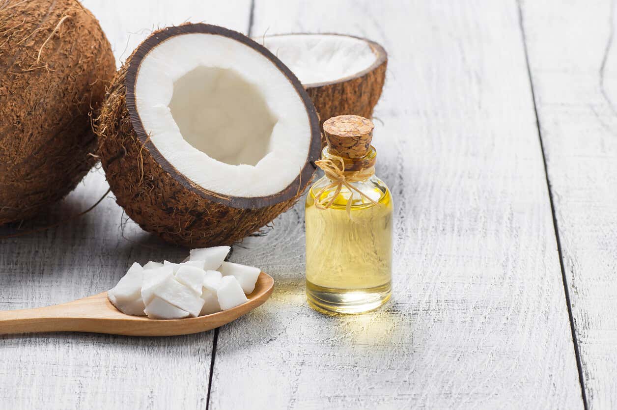 Controversias sobre el aceite de coco: lo que debes saber.