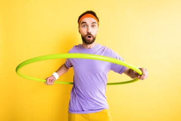 Aros de hula con peso: lo que debes saber de esta tendencia de TikTok