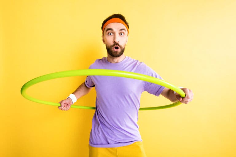 Aros de hula con peso: lo que debes saber de esta tendencia de TikTok