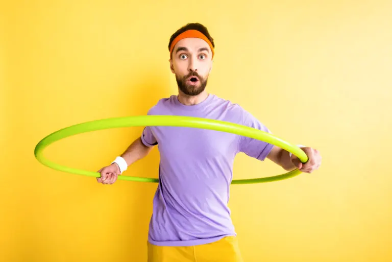 Aros de hula con peso: lo que debes saber de esta tendencia de TikTok