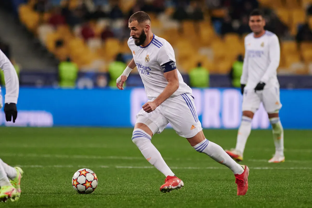 A incrível transformação física e mental do atacante do Real Madrid: Karim Benzema.
