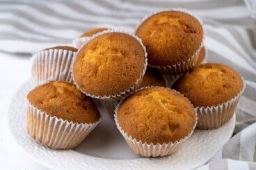 Receta tradicional de magdalenas valencianas