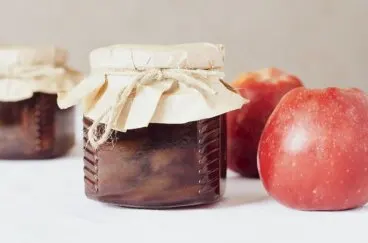 ¿Cómo preparar manzanas en almíbar?