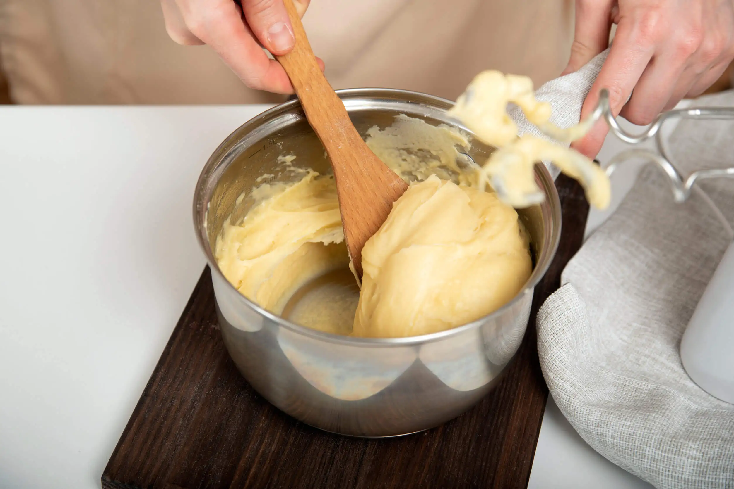 Receta fácil de Gougères o profiteroles de queso