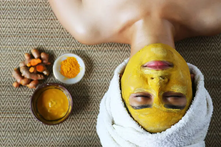 Beneficios de la cúrcuma para cuidar la piel