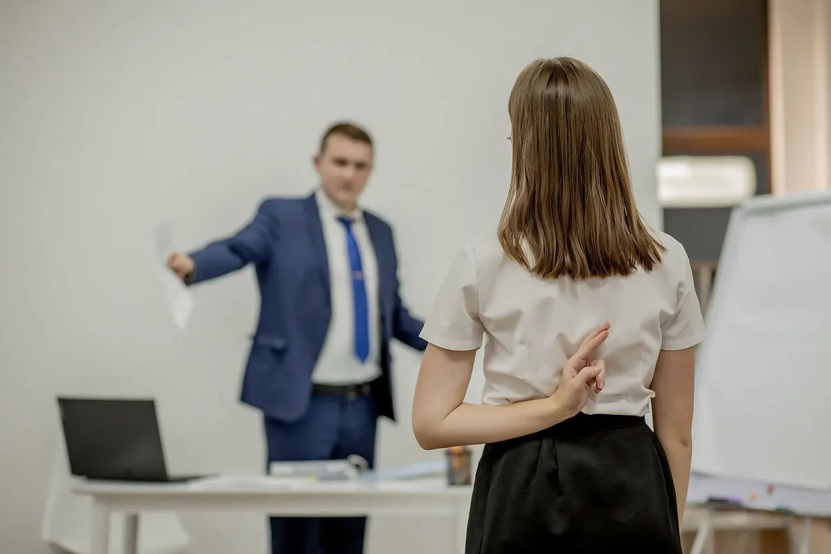 Szef i pracownica