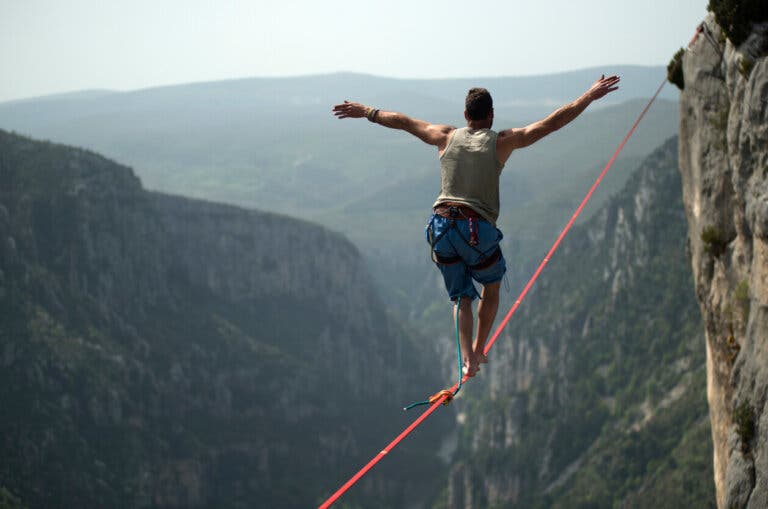 Entrenamiento slackline: qué es y cuáles son sus beneficios