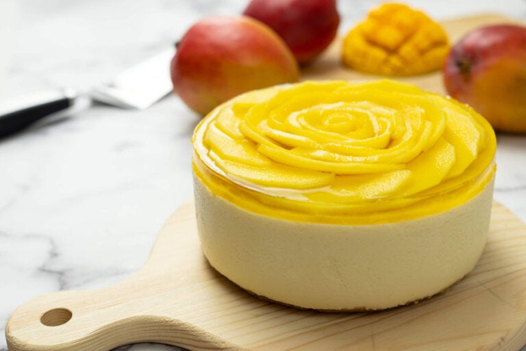 Cómo preparar «cheesecake» de mango sin gluten