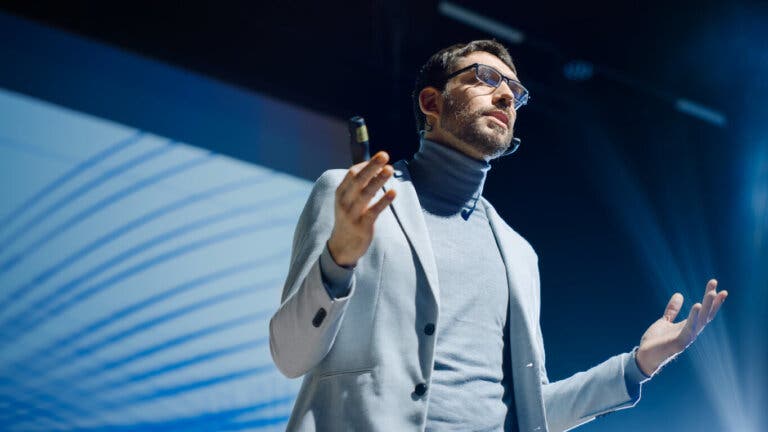 Retórica: qué es, para qué se utiliza y ejemplos
